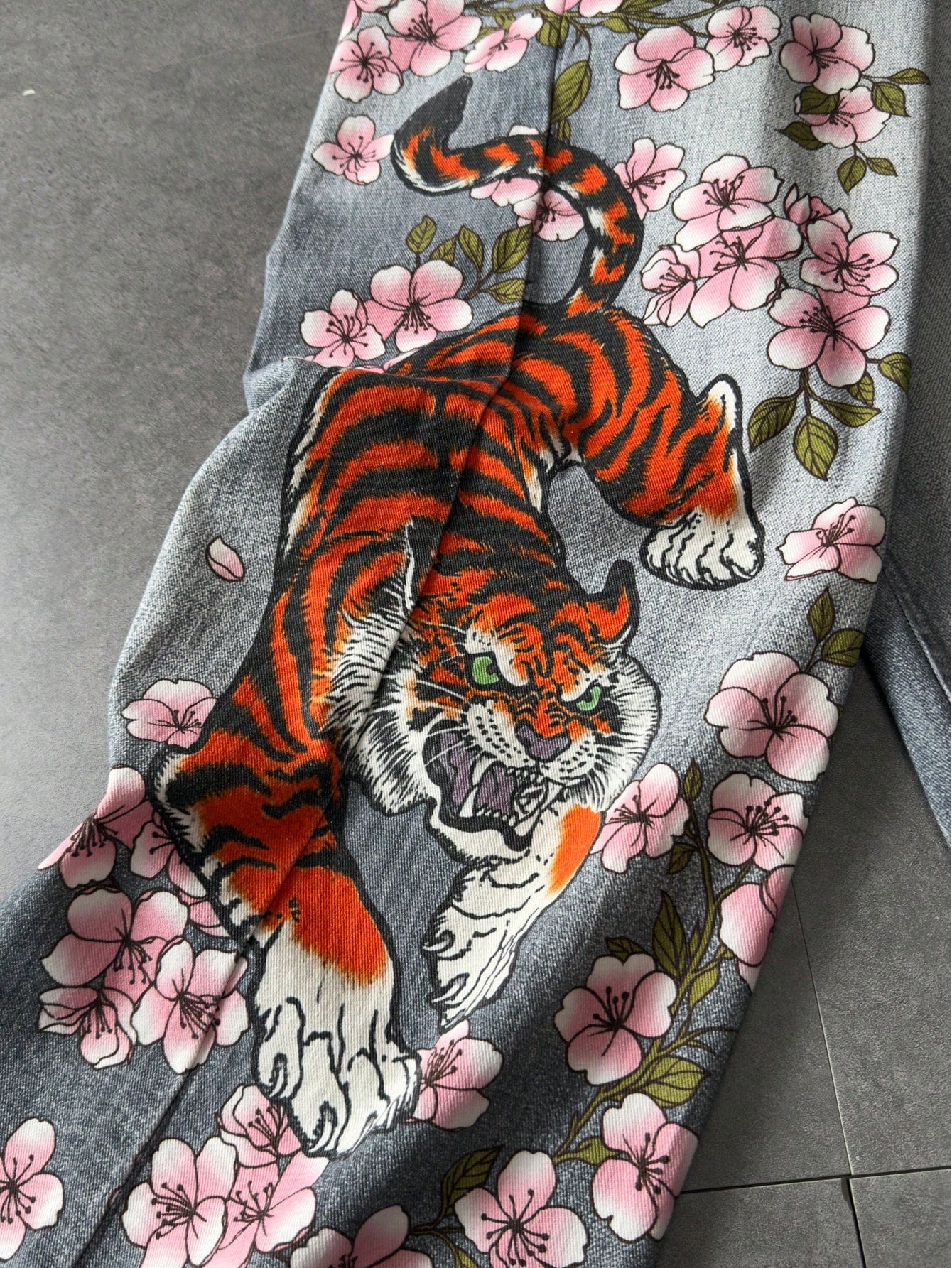 Retro Japanese Floral Tigerbloom Loose Jeans