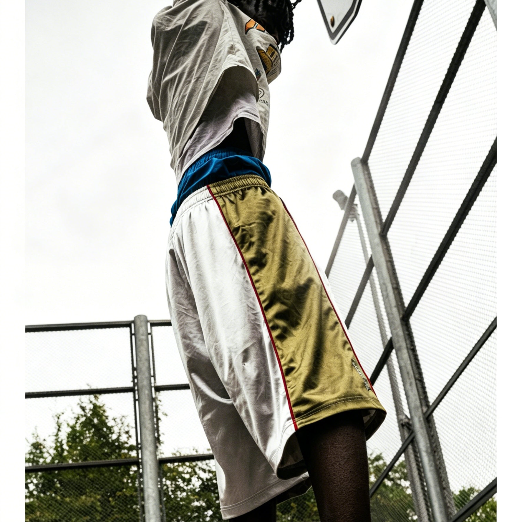 Men's Fashionable Color-blocked Loose Casual Athletic Shorts