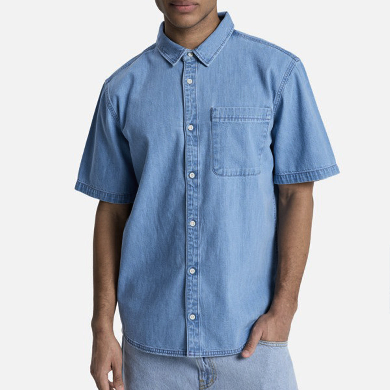Men's Retro Short-sleeve Denim Shirt