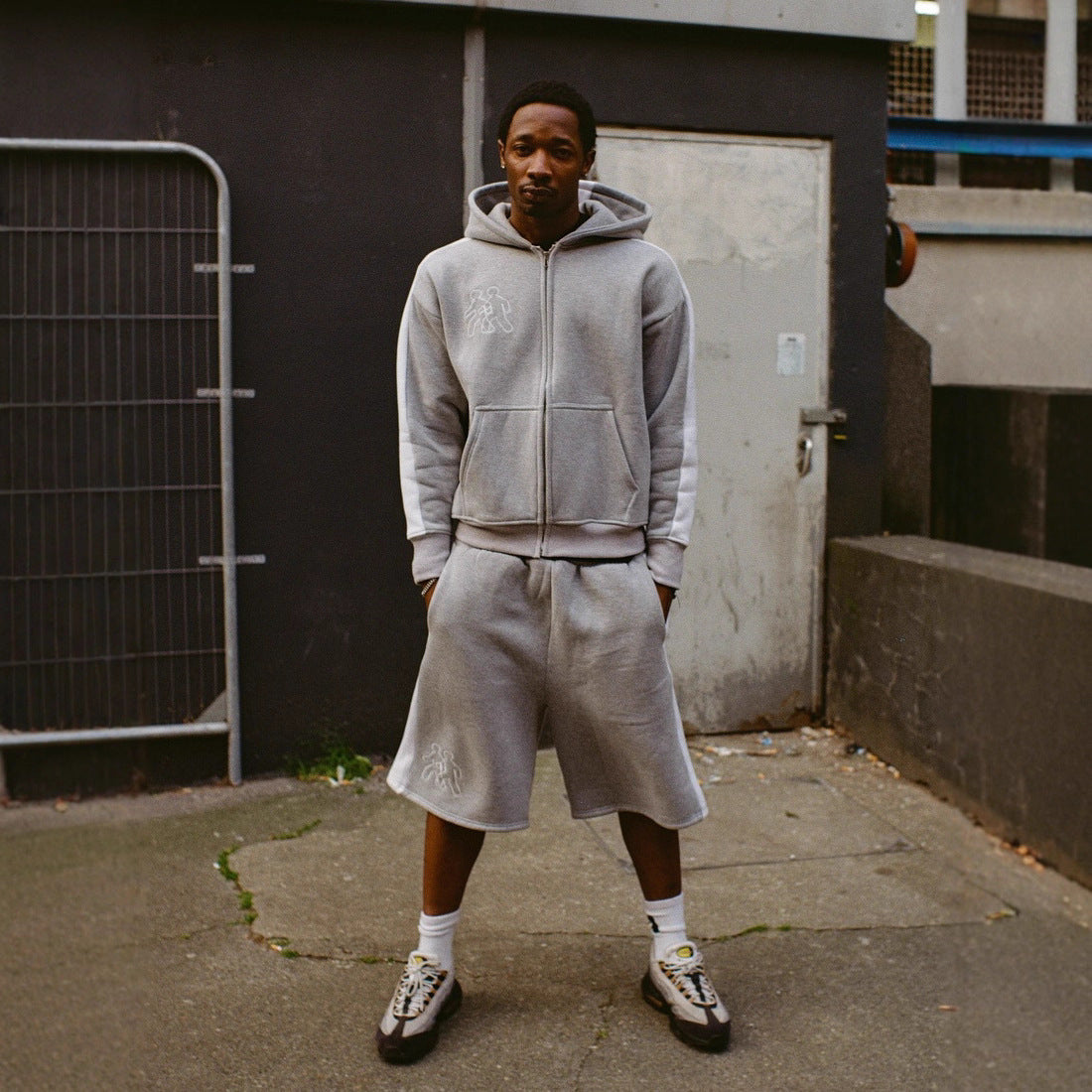 Men's Embroidered Hooded Zipper Sweatshirt And Pants Tracksuit
