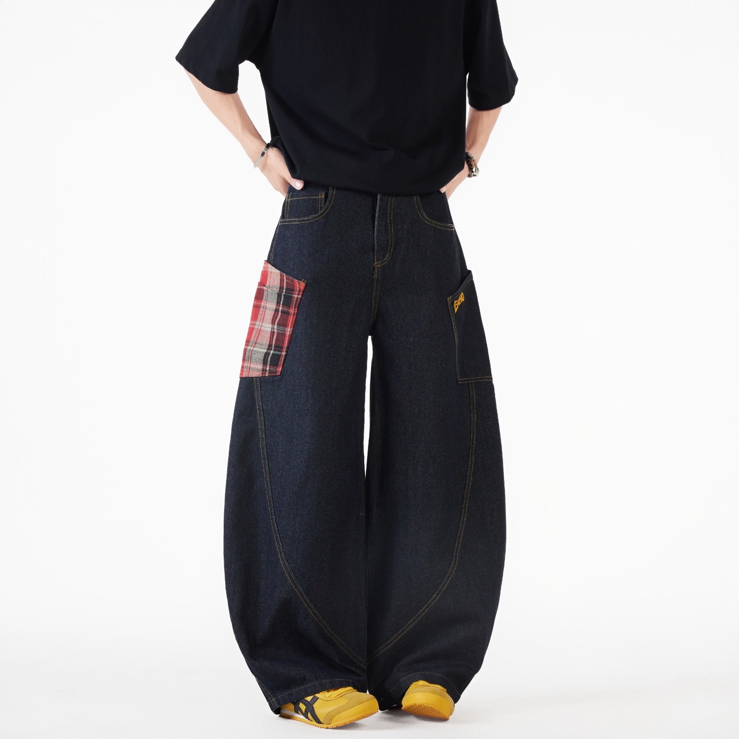 Men's Fashionable Plaid Patchwork Curved Jeans