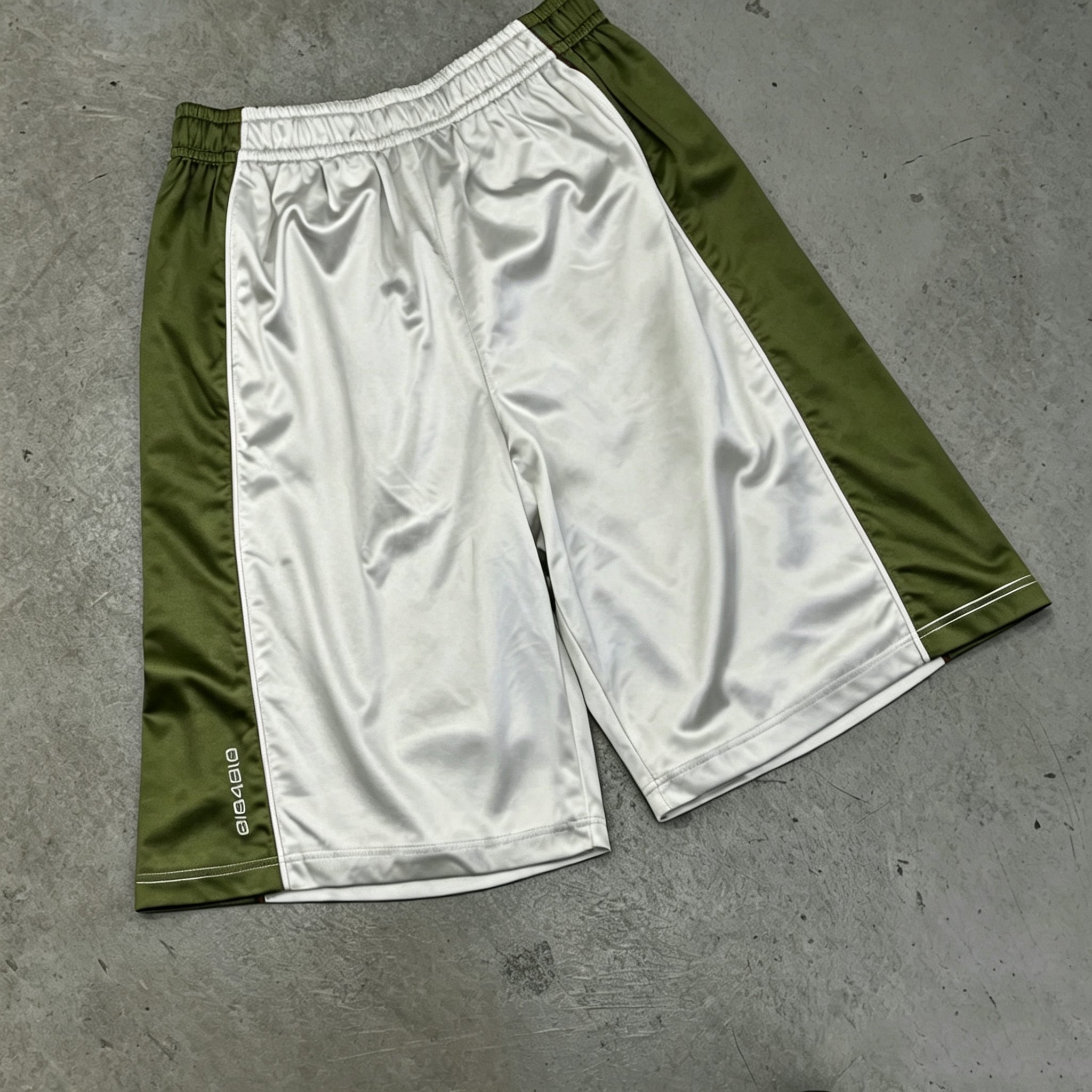 Men's Fashionable Color-blocked Loose Casual Athletic Shorts