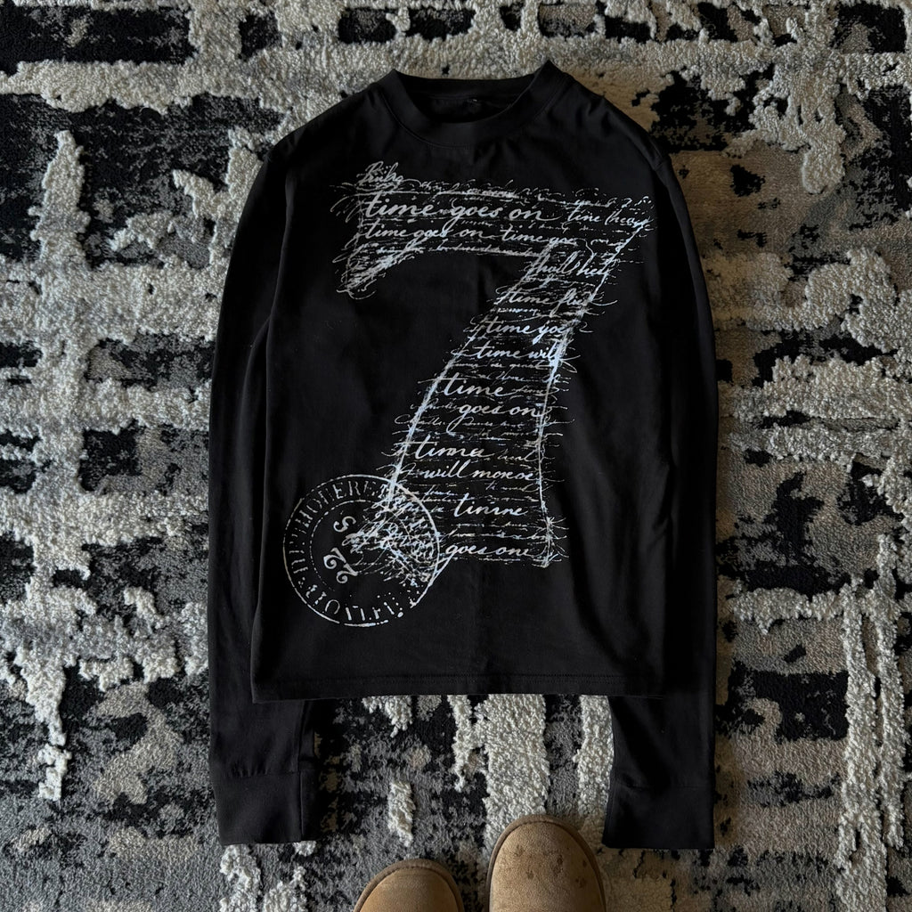 7-digit Graphic Long-sleeved T-shirt