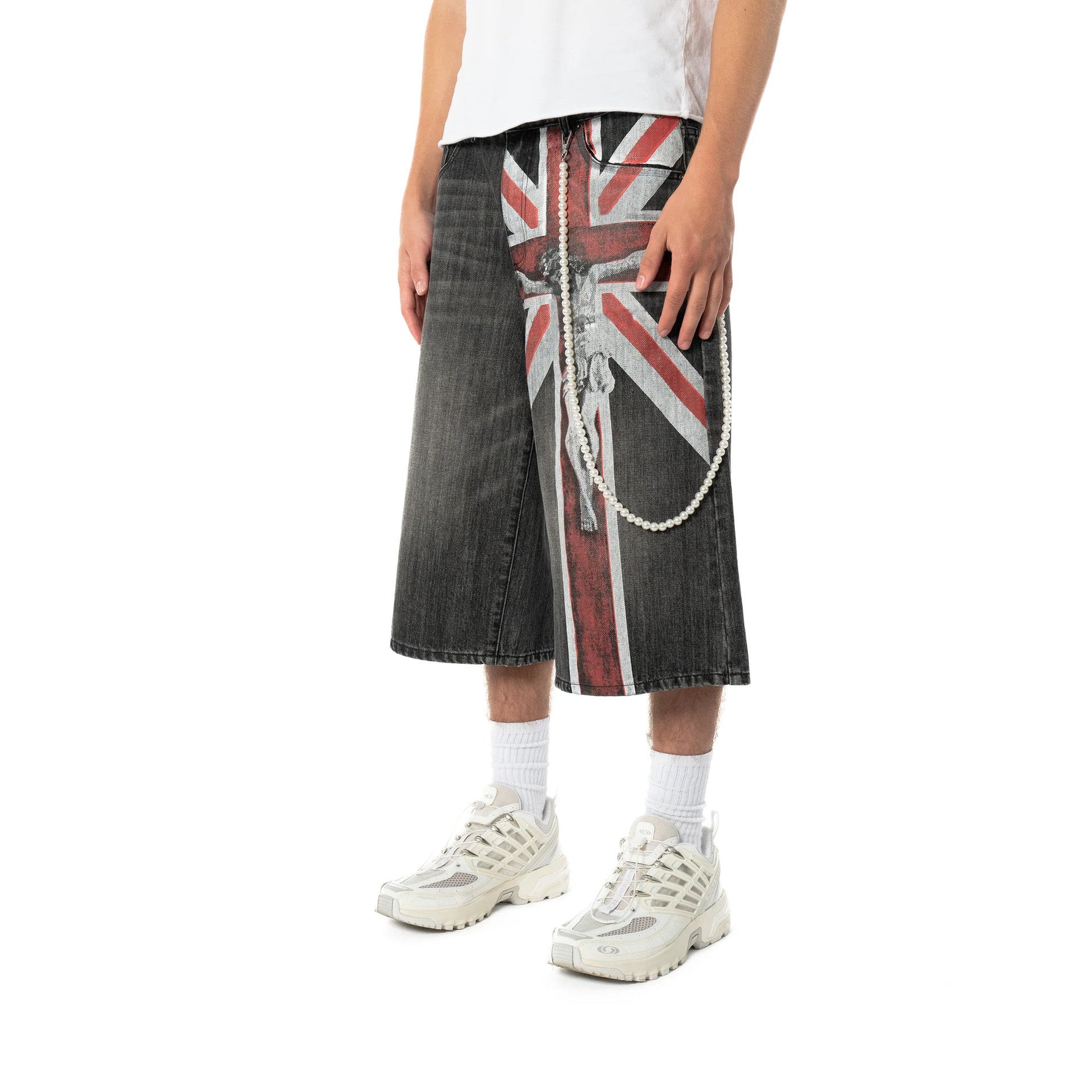 Men's Retro-style Washed Jesus Cross Denim Shorts