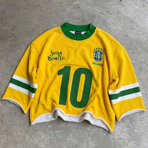 Brazil Christ The Redeemer No. 10  Retro Sports Graphic Boxy Crop T-shirt