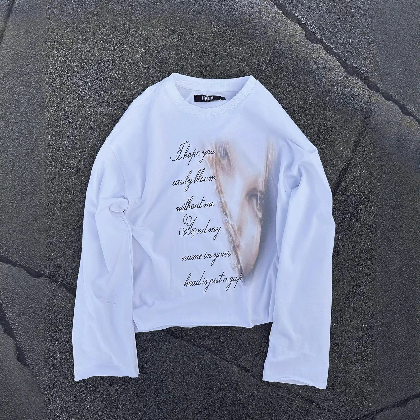 Harajuku-style Character Print Crew Neck Long-sleeved T-shirt