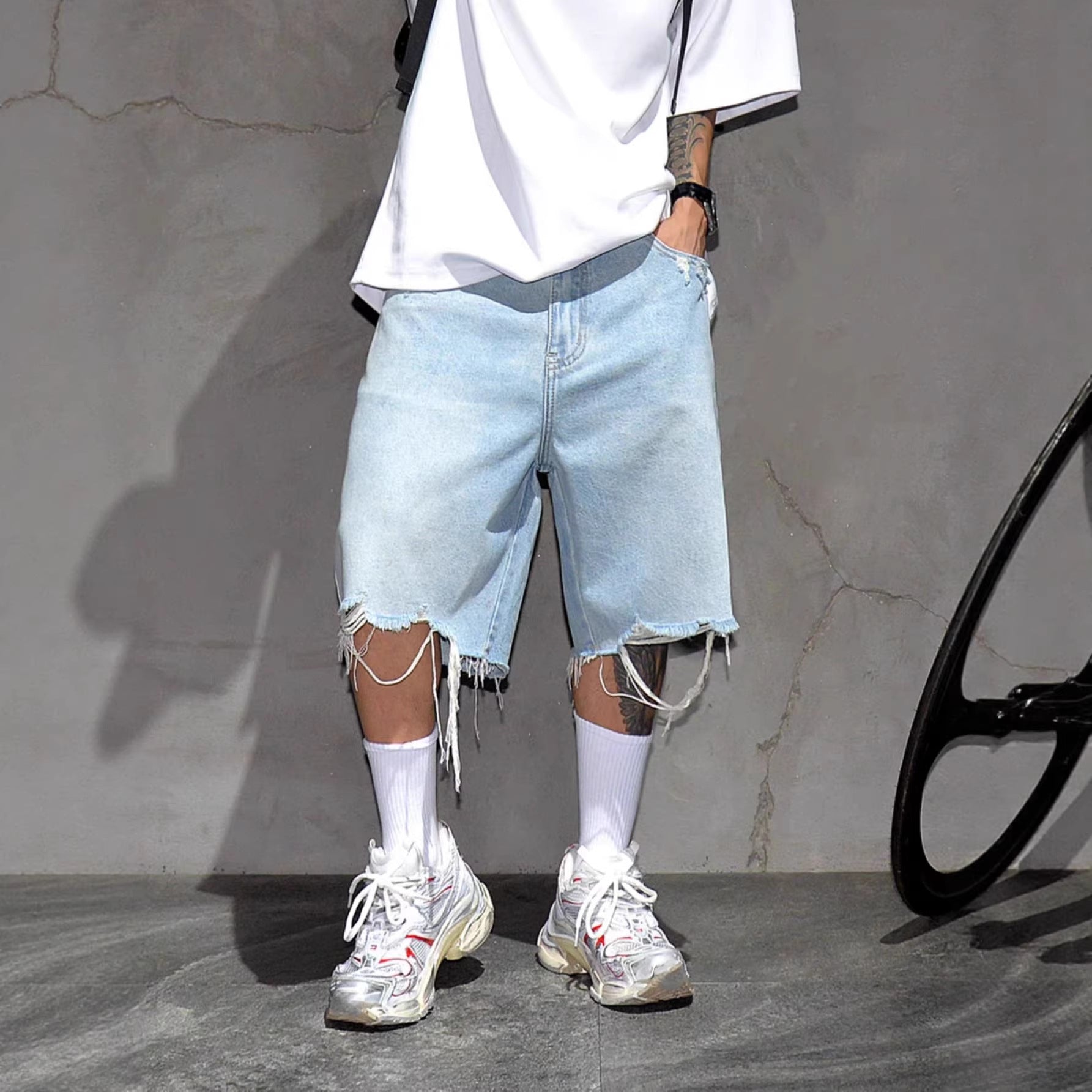 Men's Fashion Ripped Loose Denim Shorts Jorts