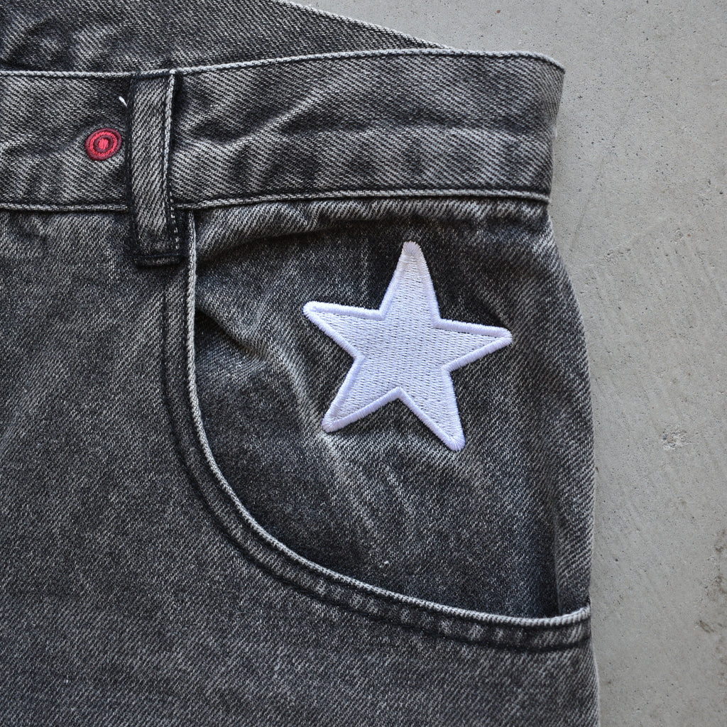 Men's Fashion Embroidered Drawstring  Chariot Jeans