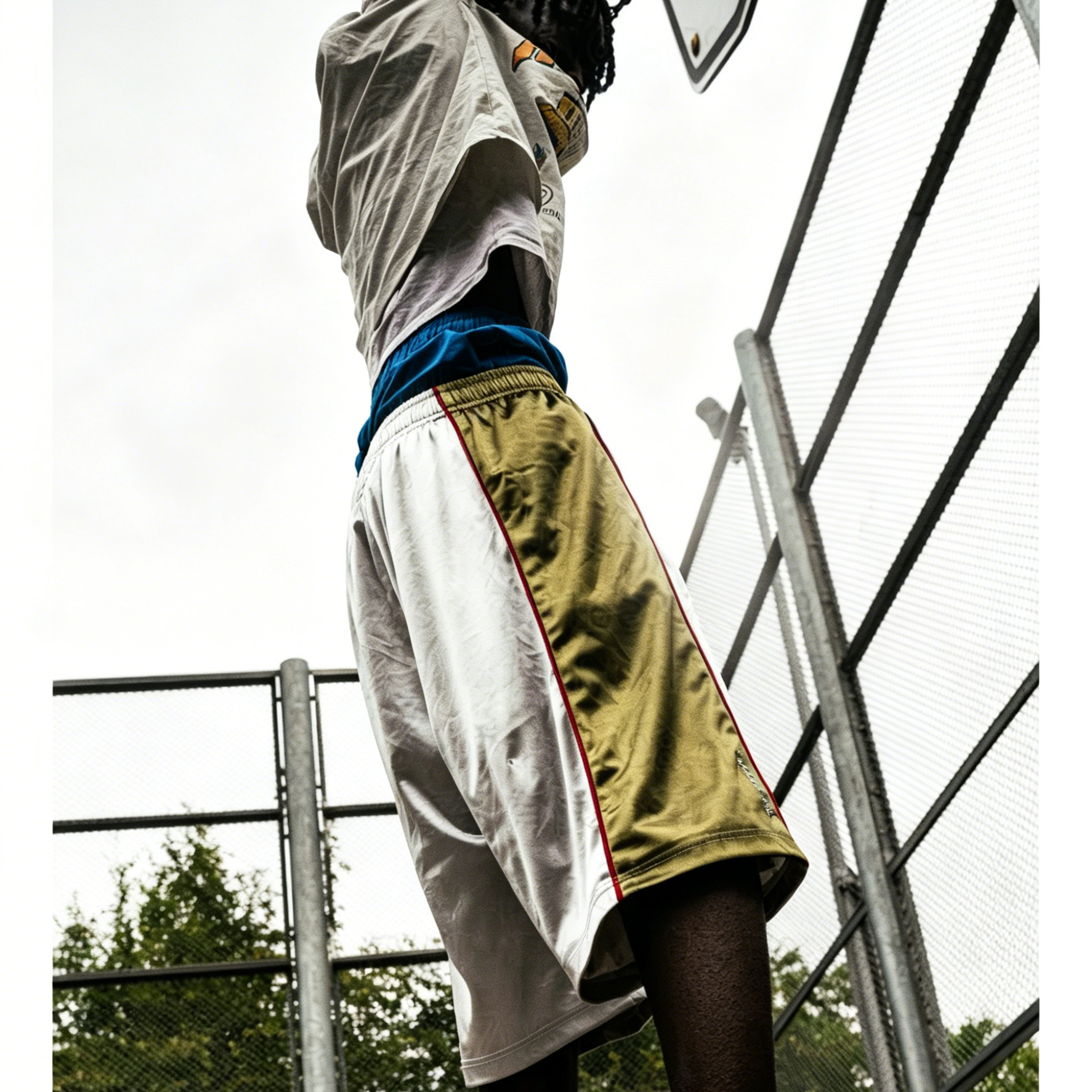 Men's Fashionable Color-blocked Loose Casual Athletic Shorts