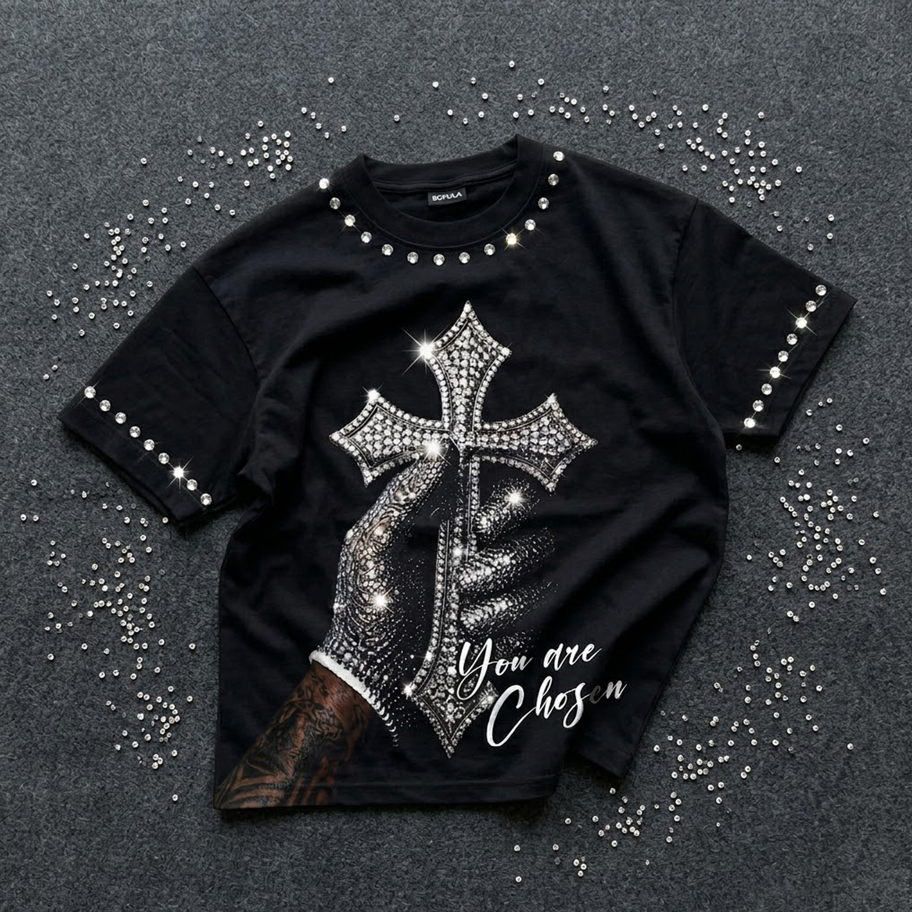 Superstar Diamond Cross Print Graphic T-shirt