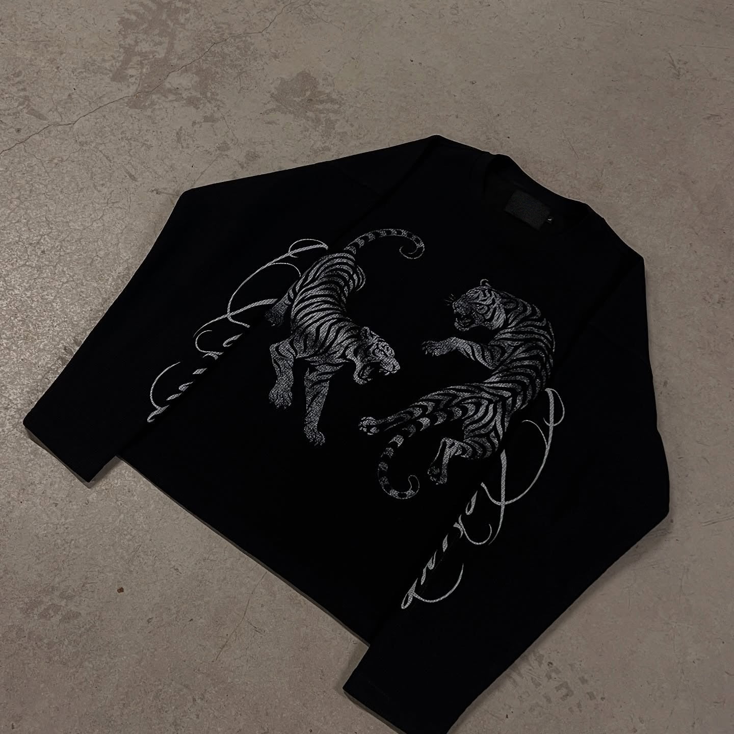 Retro Japanese Style Tiger Y2k Gothic Print Long-sleeved T-shirt